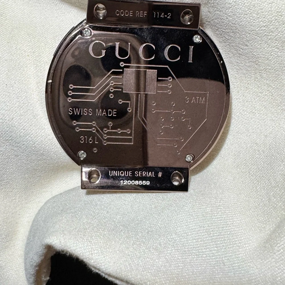 Gucci Metallic Digital Watch - Picture 2 of 5